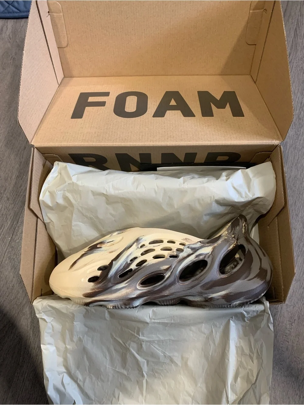Yeezy Foam Runner-Style Slip-On Shoe in Cream & Brown